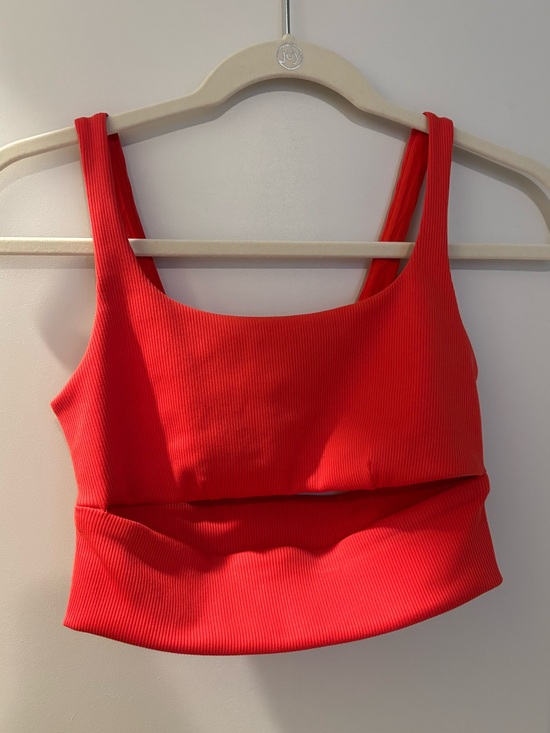 ALO Yoga Tops - ALO Yoga Coral Ribbed Peekaboo Crop Tank